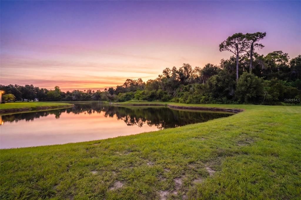 En Venta: $1,095,000 (4 camas, 3 baños, 3556 Pies cuadrados)