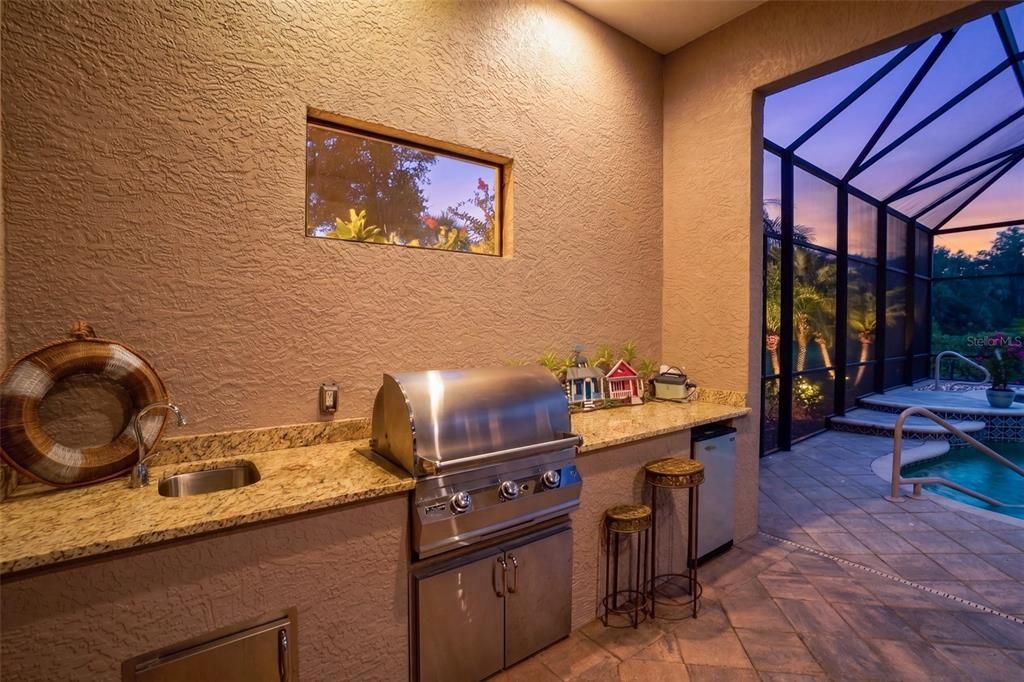 En Venta: $1,095,000 (4 camas, 3 baños, 3556 Pies cuadrados)