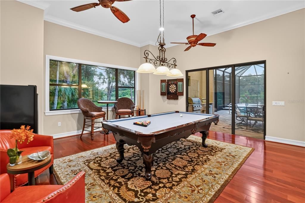En Venta: $1,095,000 (4 camas, 3 baños, 3556 Pies cuadrados)