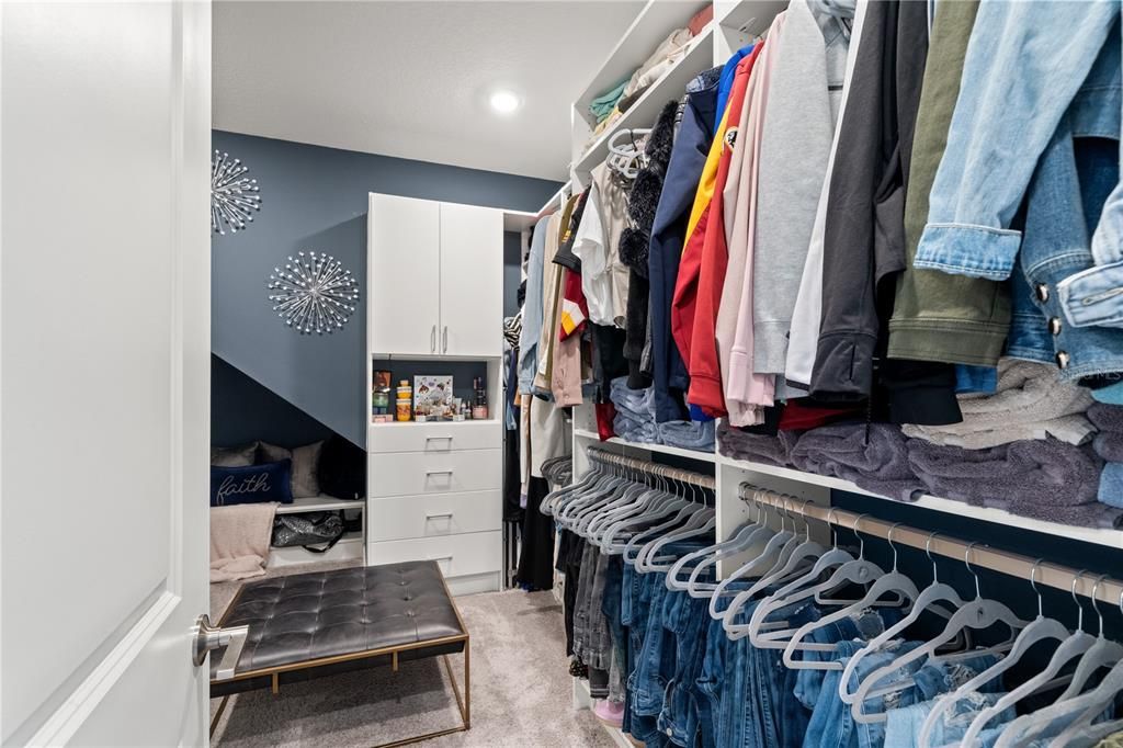 En Renta: $5,700 (5 camas, 4 baños, 3509 Pies cuadrados)