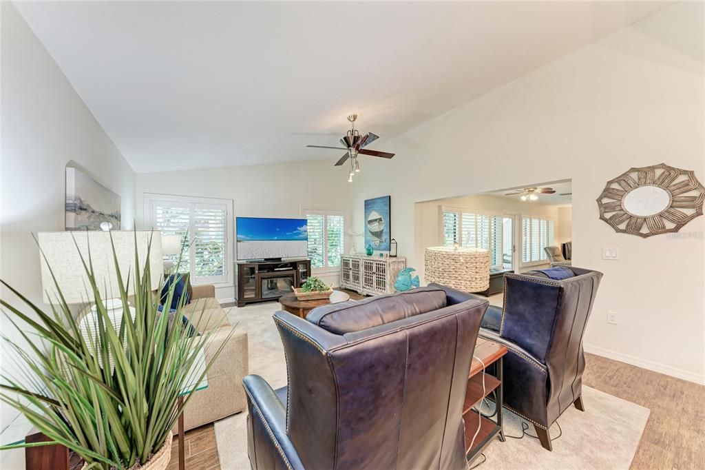 En Venta: $454,900 (3 camas, 2 baños, 1847 Pies cuadrados)