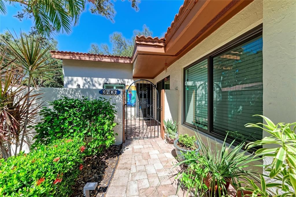 En Venta: $454,900 (3 camas, 2 baños, 1847 Pies cuadrados)