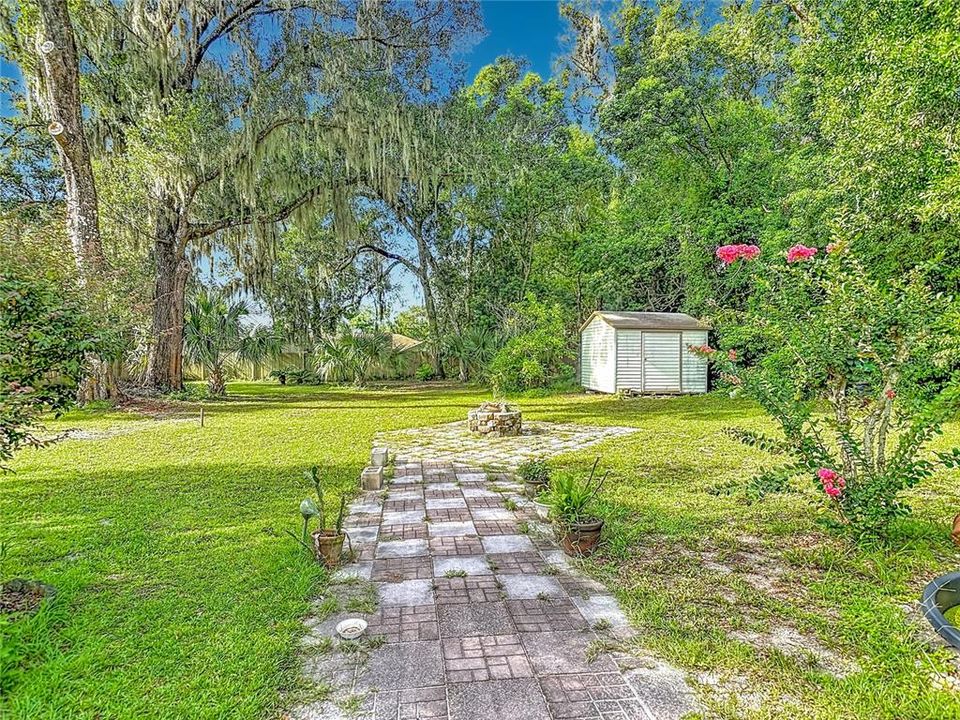 En Venta: $369,900 (3 camas, 2 baños, 1852 Pies cuadrados)