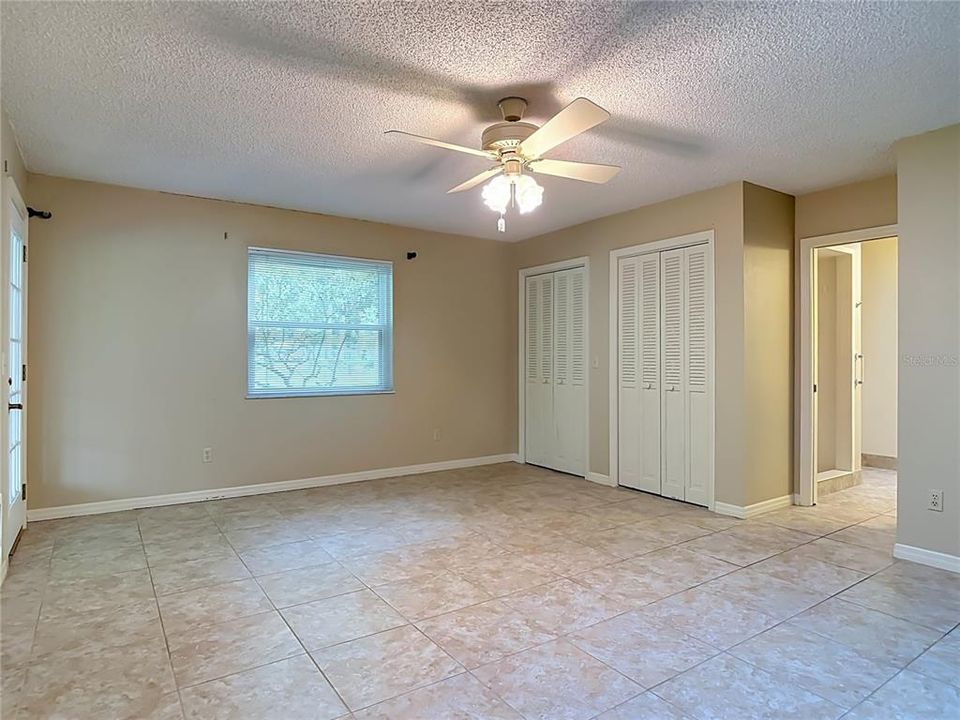 En Venta: $369,900 (3 camas, 2 baños, 1852 Pies cuadrados)