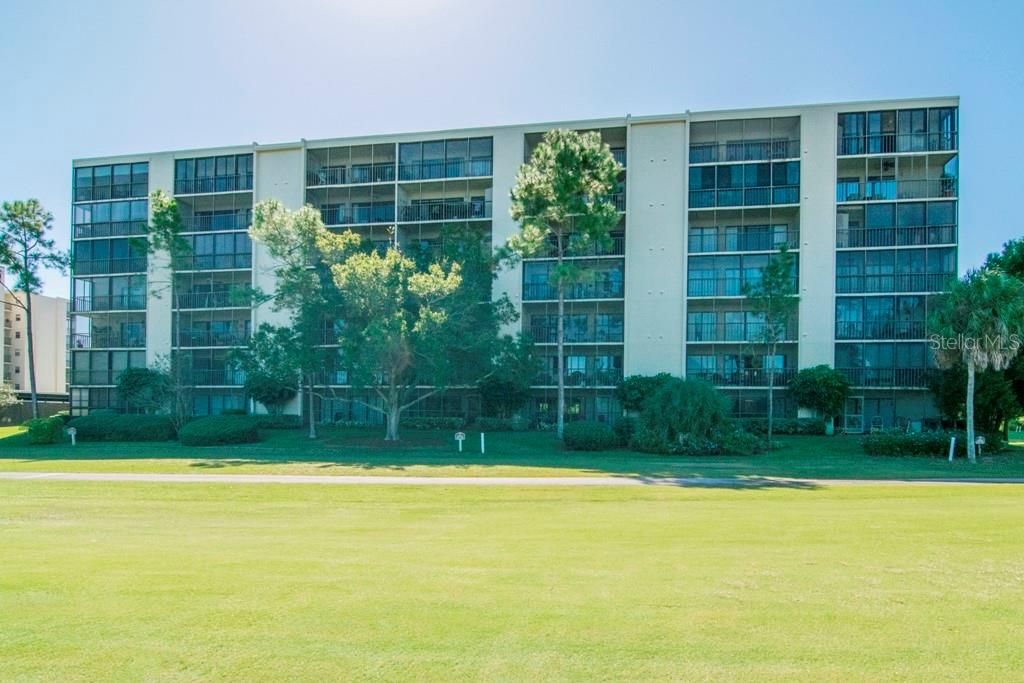 En Venta: $225,000 (2 camas, 2 baños, 1070 Pies cuadrados)