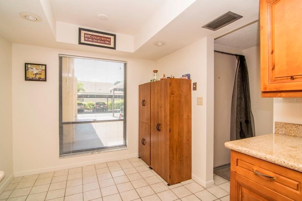 En Venta: $225,000 (2 camas, 2 baños, 1070 Pies cuadrados)