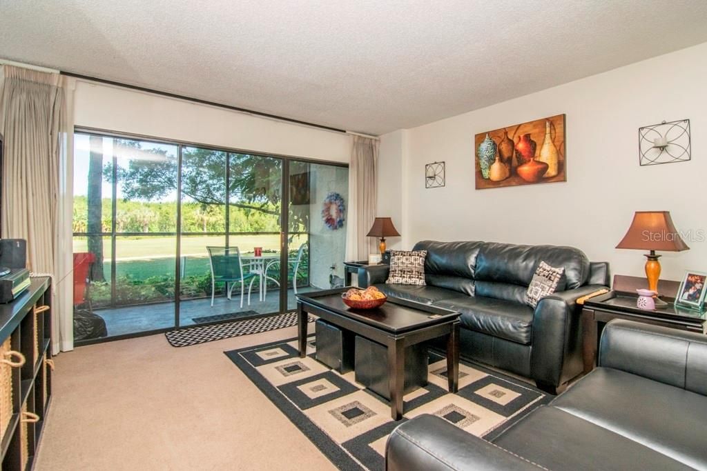 En Venta: $225,000 (2 camas, 2 baños, 1070 Pies cuadrados)
