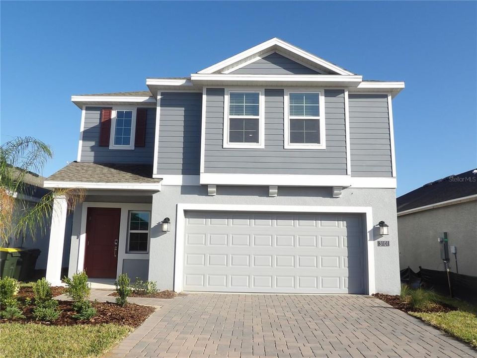 For Rent: $2,675 (4 beds, 2 baths, 1883 Square Feet)