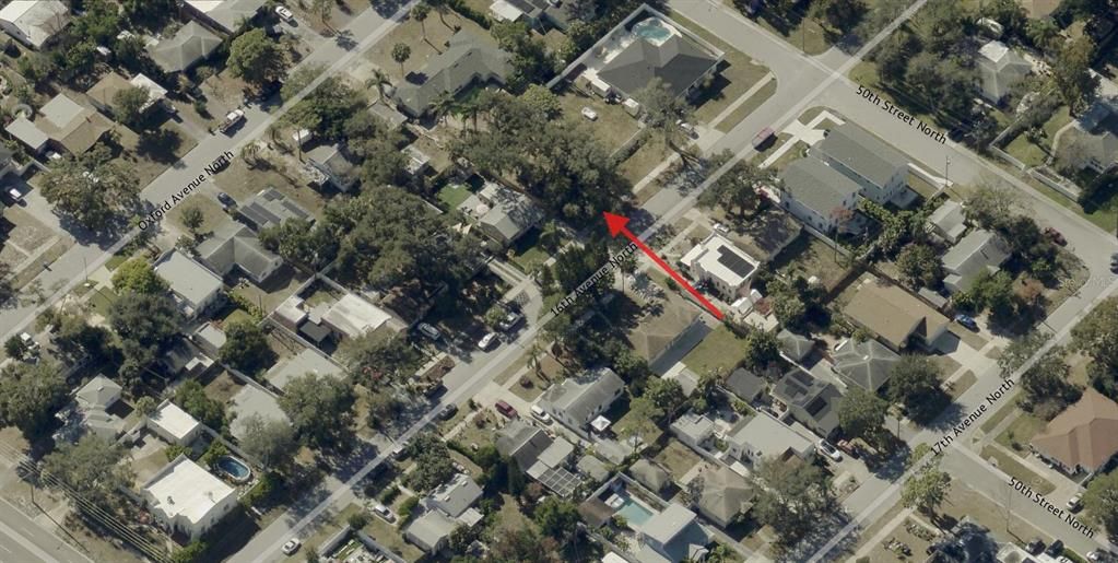 待售: $260,000 (0.12 acres)