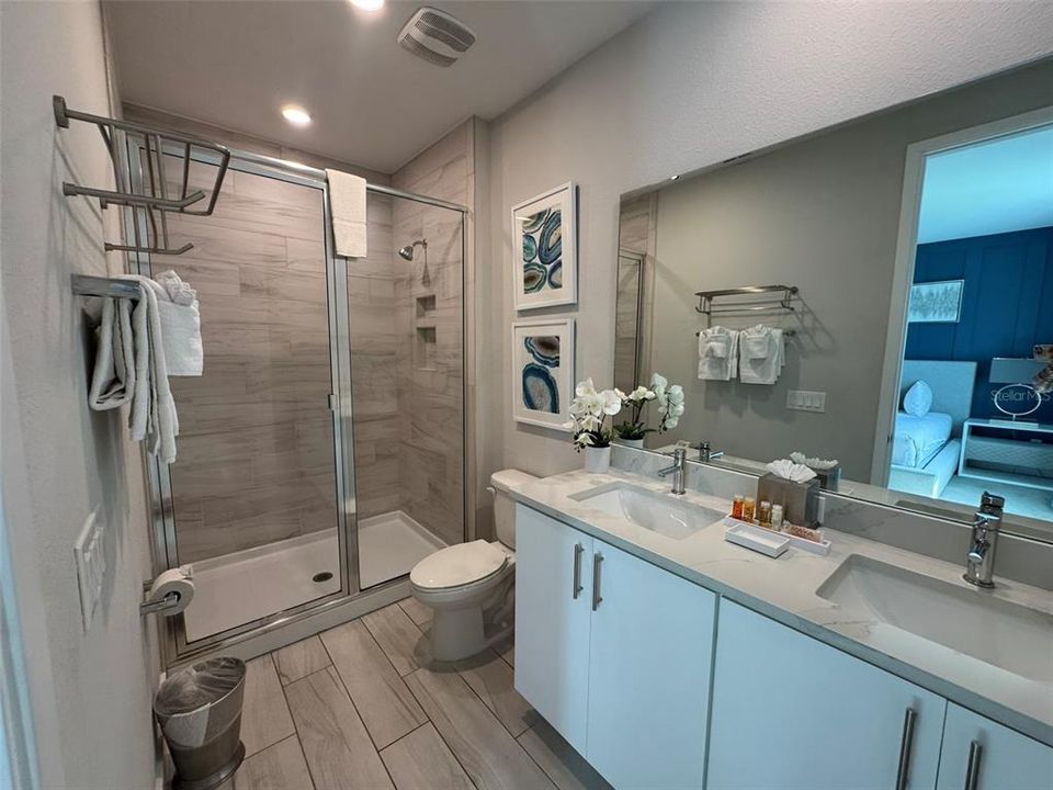 For Rent: $3,100 (3 beds, 2 baths, 1704 Square Feet)