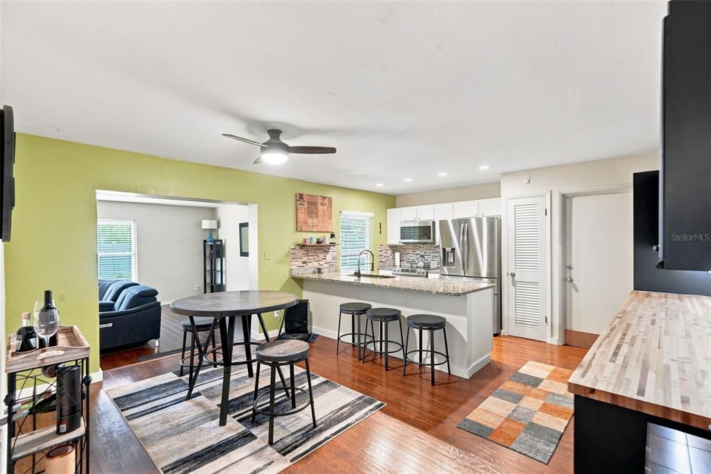 For Sale: $399,000 (3 beds, 2 baths, 1696 Square Feet)