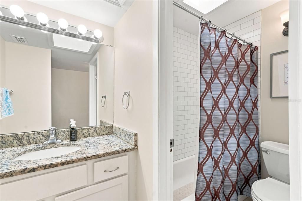 For Sale: $399,000 (3 beds, 2 baths, 1696 Square Feet)