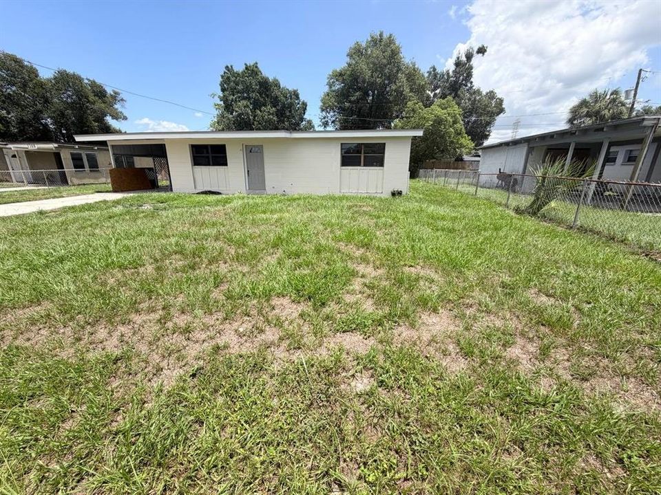En Venta: $240,000 (2 camas, 1 baños, 888 Pies cuadrados)
