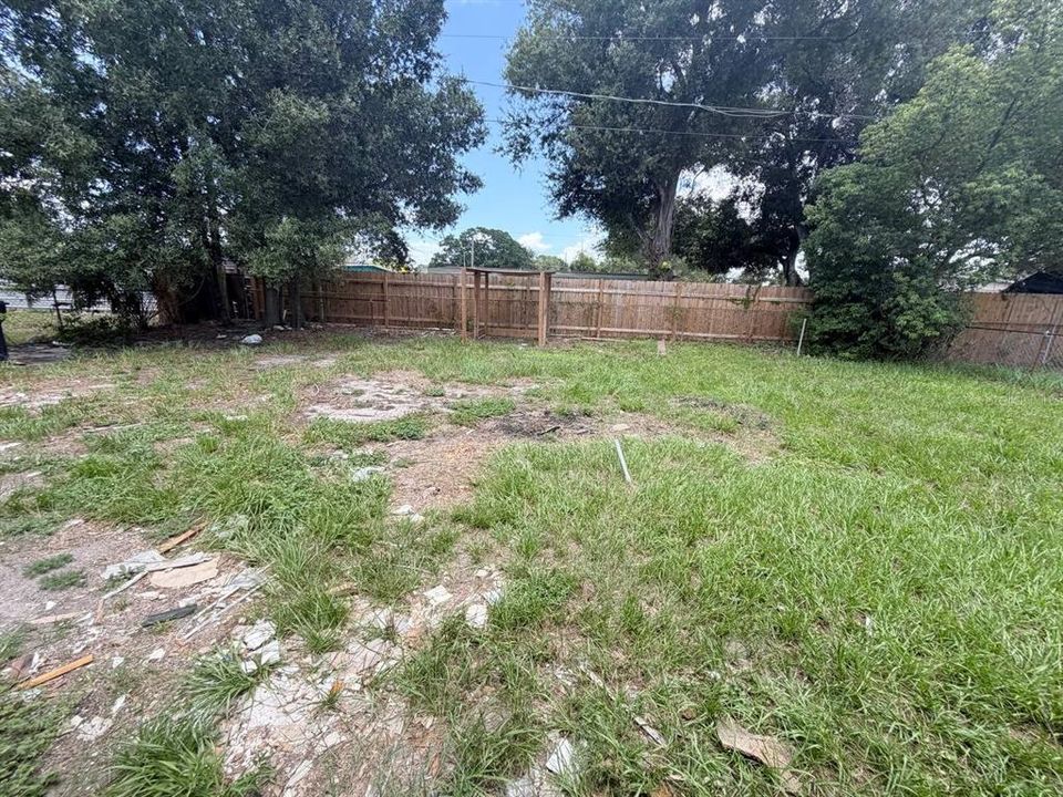 En Venta: $240,000 (2 camas, 1 baños, 888 Pies cuadrados)