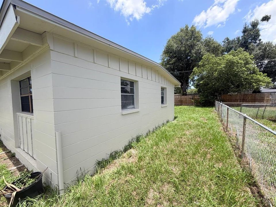 En Venta: $240,000 (2 camas, 1 baños, 888 Pies cuadrados)