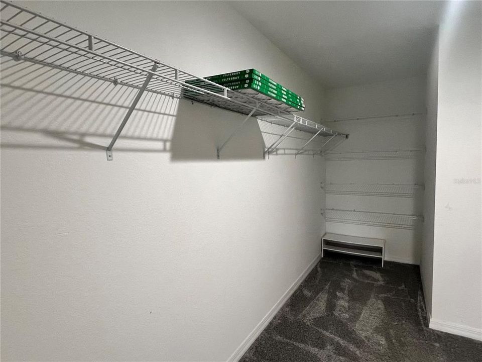На продажу: $339,900 (3 спален, 2 ванн, 1816 Квадратных фут)