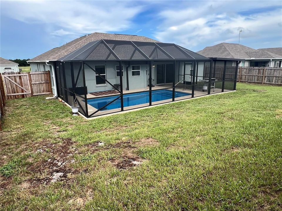 На продажу: $339,900 (3 спален, 2 ванн, 1816 Квадратных фут)