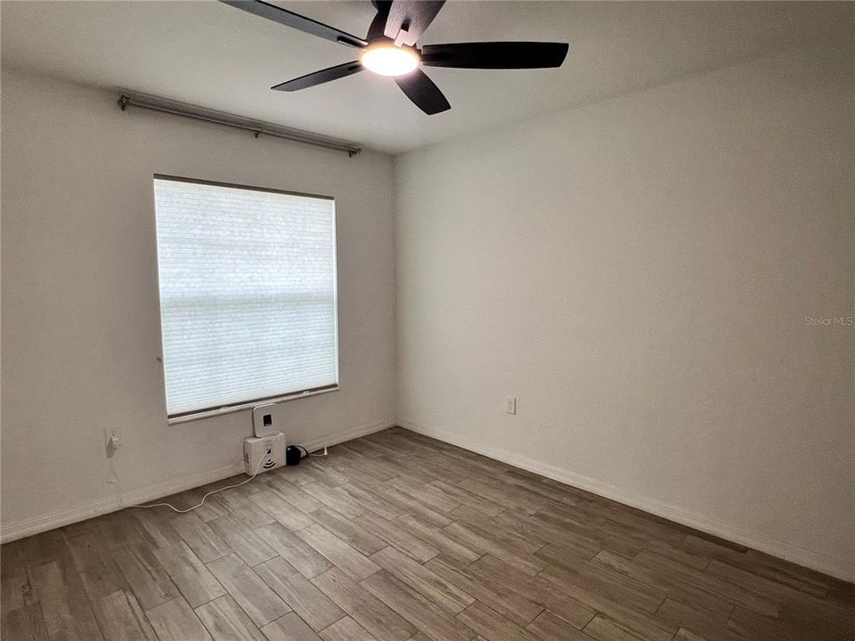На продажу: $339,900 (3 спален, 2 ванн, 1816 Квадратных фут)