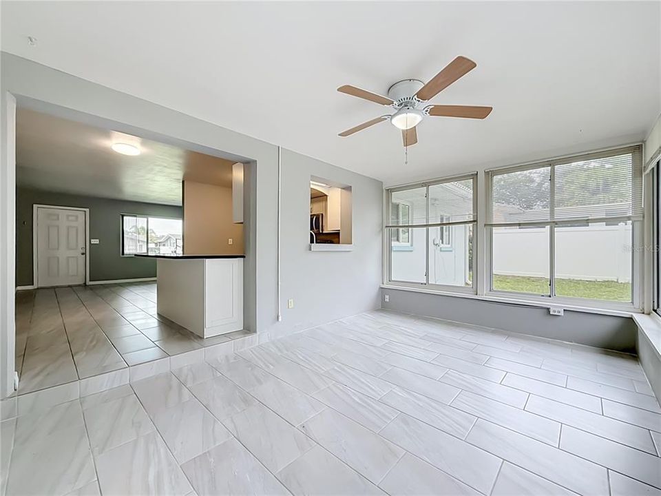En Venta: $355,000 (3 camas, 1 baños, 1195 Pies cuadrados)