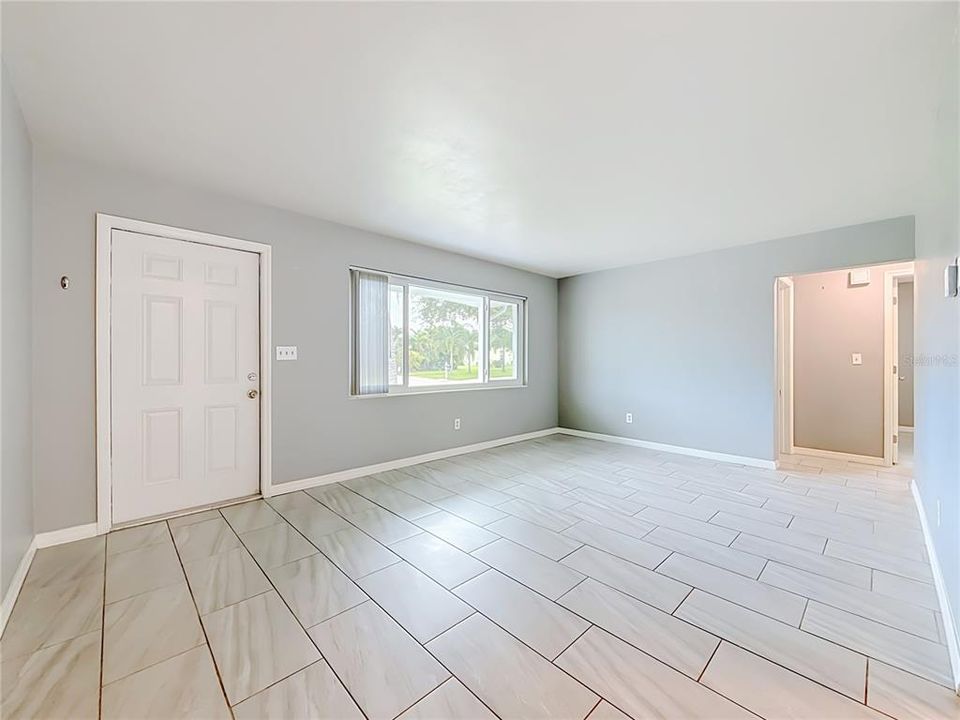 En Venta: $355,000 (3 camas, 1 baños, 1195 Pies cuadrados)