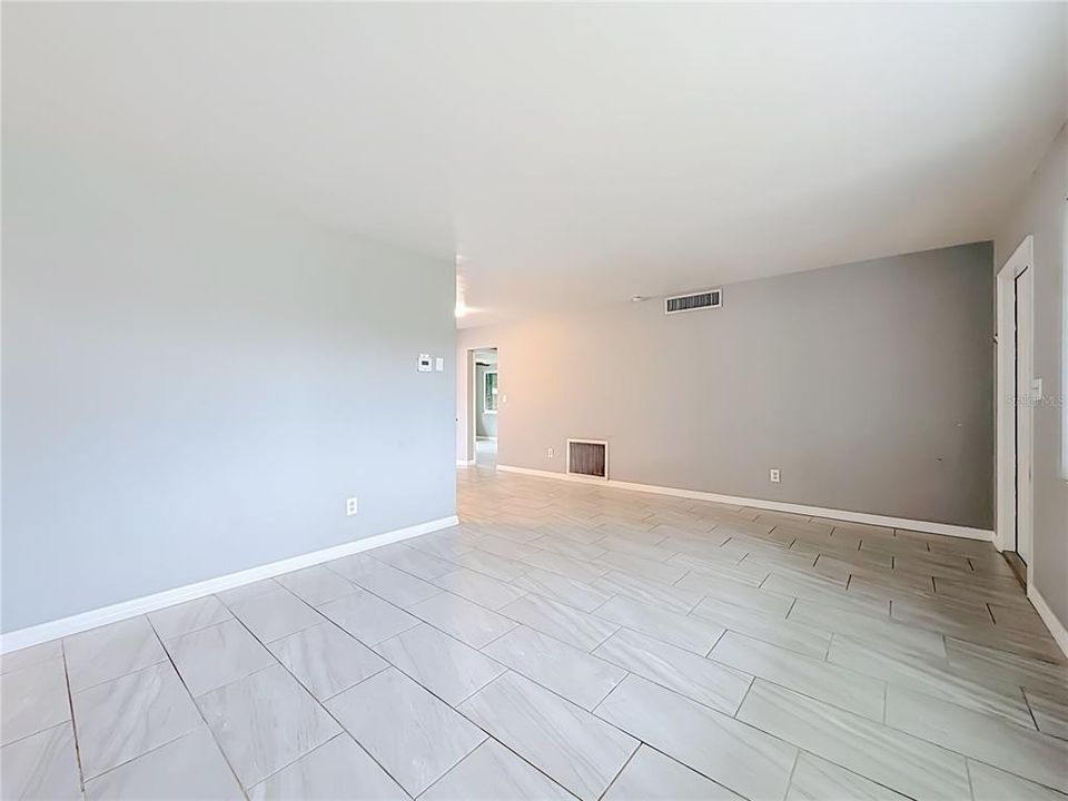 En Venta: $355,000 (3 camas, 1 baños, 1195 Pies cuadrados)