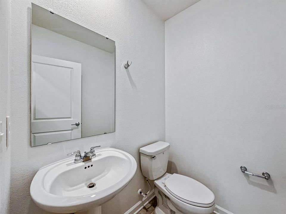 For Sale: $528,000 (4 beds, 2 baths, 2899 Square Feet)