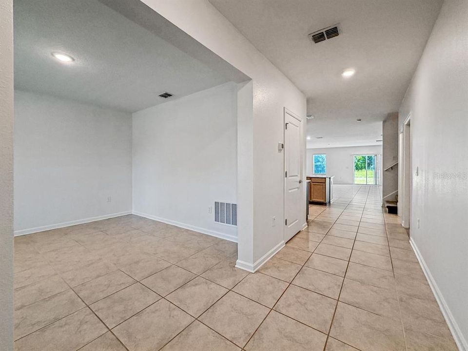 For Sale: $528,000 (4 beds, 2 baths, 2899 Square Feet)