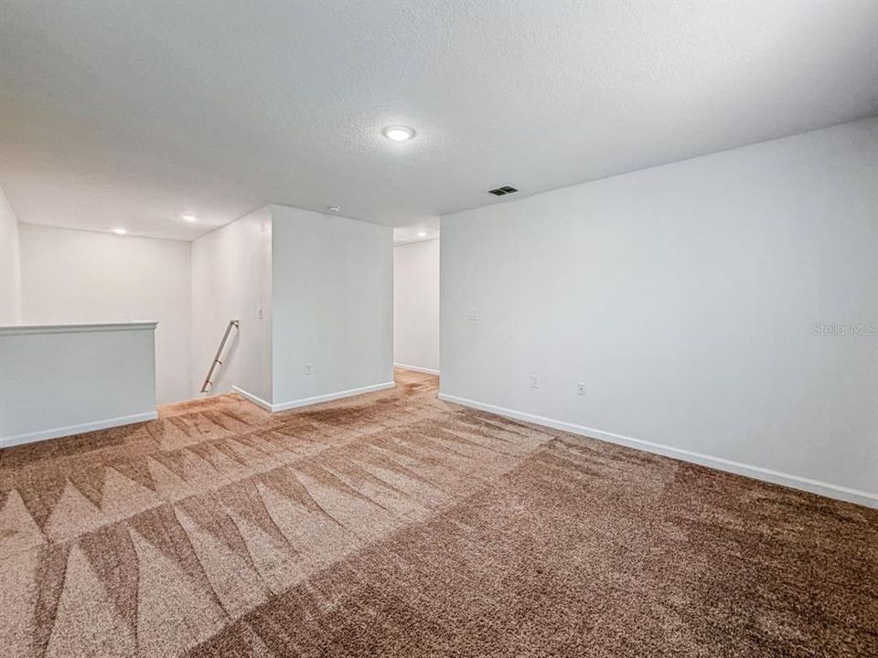For Sale: $528,000 (4 beds, 2 baths, 2899 Square Feet)