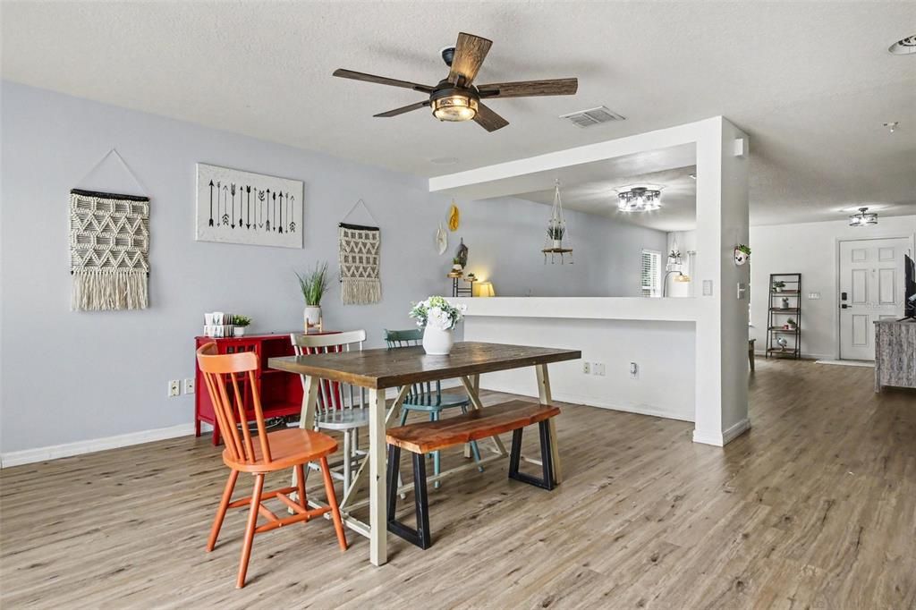 For Sale: $550,000 (4 beds, 2 baths, 2971 Square Feet)