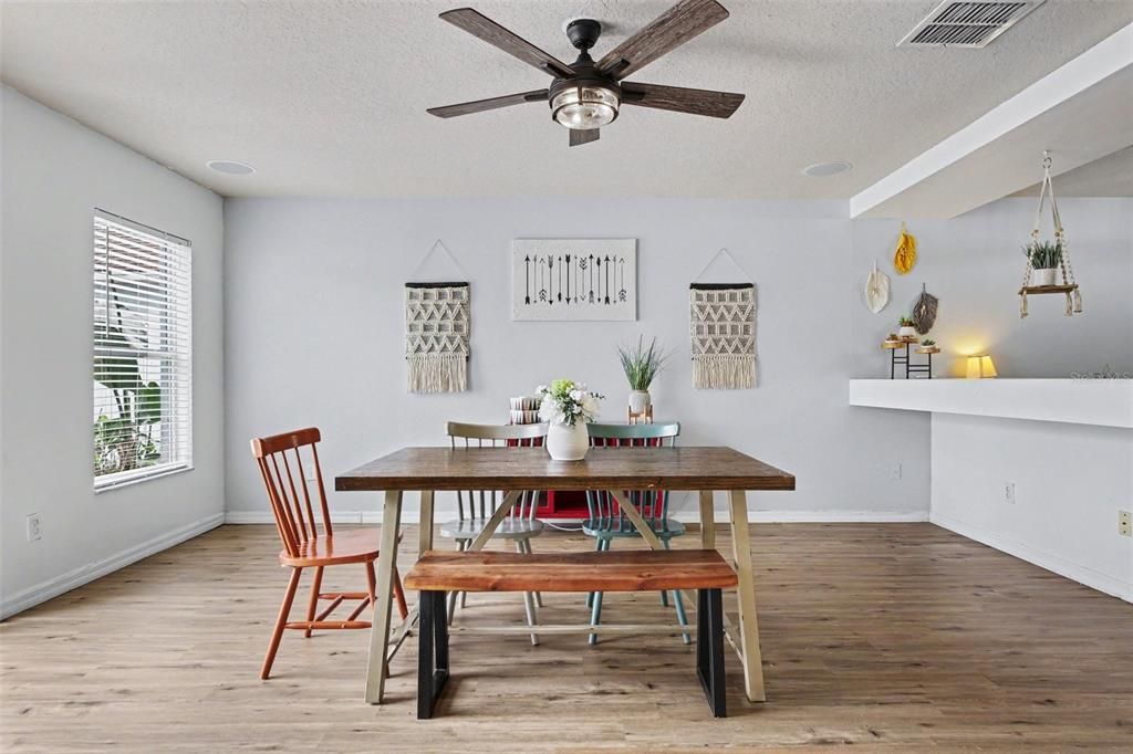 For Sale: $550,000 (4 beds, 2 baths, 2971 Square Feet)