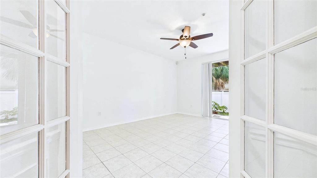 For Rent: $3,300 (3 beds, 3 baths, 1844 Square Feet)