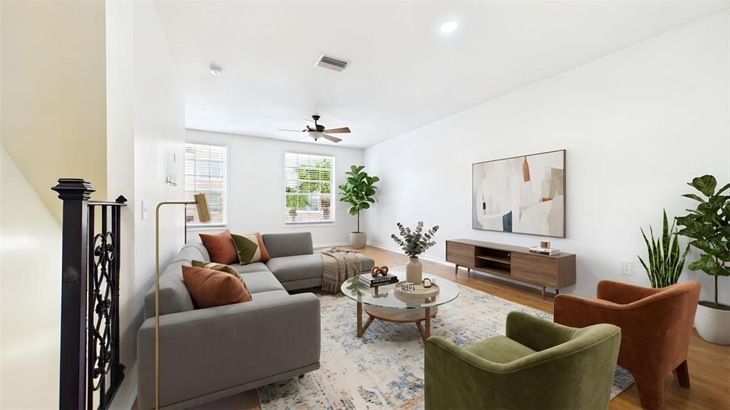 For Rent: $3,300 (3 beds, 3 baths, 1844 Square Feet)
