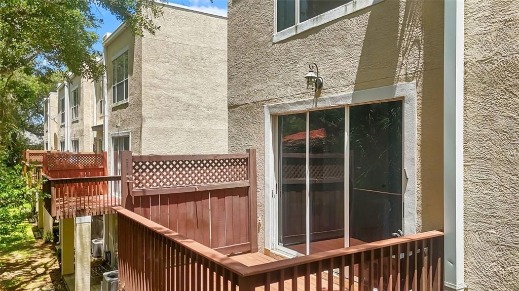 For Rent: $3,300 (3 beds, 3 baths, 1844 Square Feet)