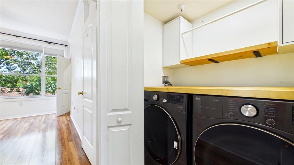 For Rent: $3,300 (3 beds, 3 baths, 1844 Square Feet)