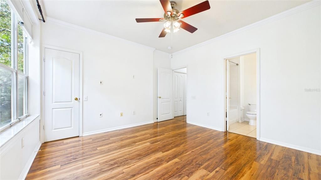 For Rent: $3,300 (3 beds, 3 baths, 1844 Square Feet)
