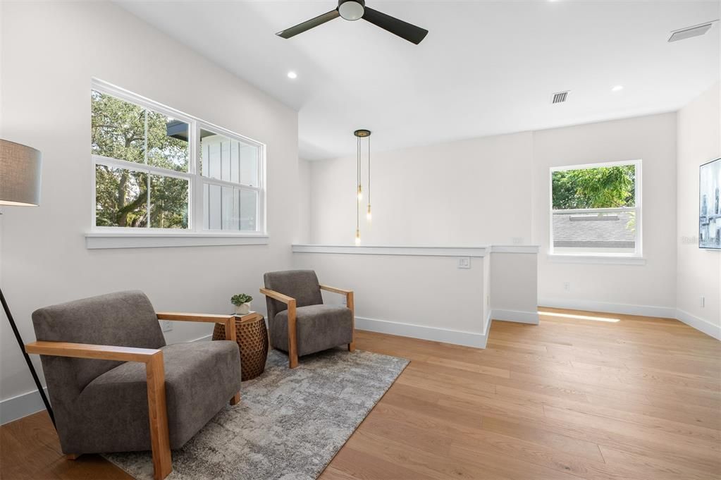 En Venta: $1,574,900 (4 camas, 3 baños, 3183 Pies cuadrados)