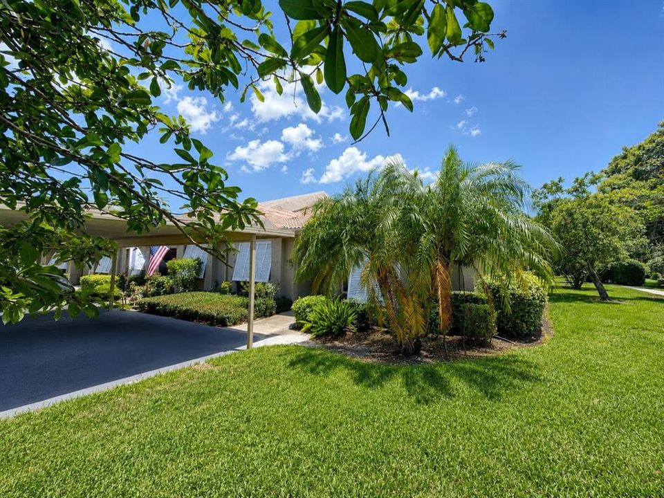 For Sale: $229,900 (2 beds, 2 baths, 1236 Square Feet)