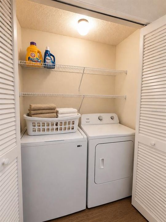 For Sale: $229,900 (2 beds, 2 baths, 1236 Square Feet)