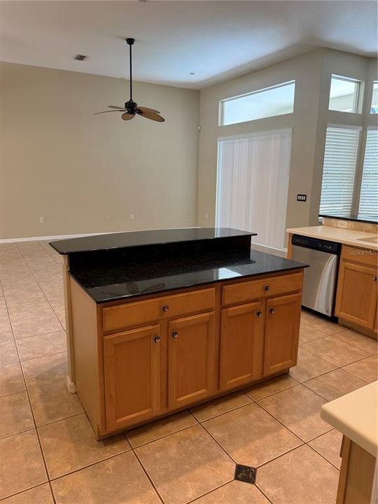 For Rent: $4,200 (4 beds, 3 baths, 2083 Square Feet)