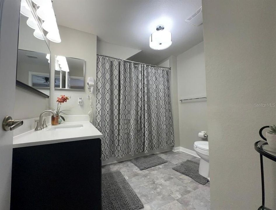 В аренду: $1,995 (4 спален, 3 ванн, 1470 Квадратных фут)