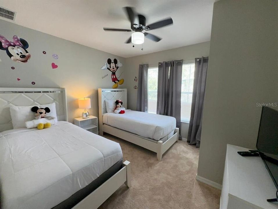 В аренду: $1,995 (4 спален, 3 ванн, 1470 Квадратных фут)