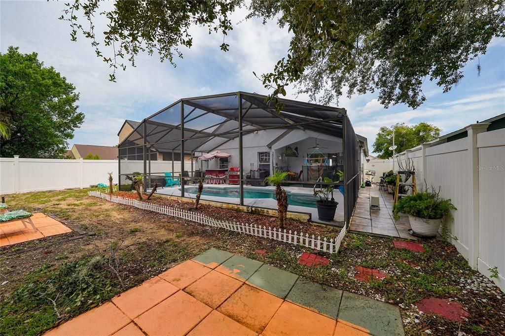 En Venta: $440,000 (4 camas, 2 baños, 2059 Pies cuadrados)