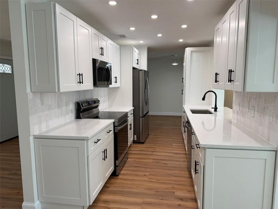En Venta: $599,900 (3 camas, 2 baños, 1760 Pies cuadrados)