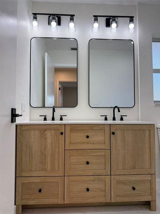 En Venta: $599,900 (3 camas, 2 baños, 1760 Pies cuadrados)