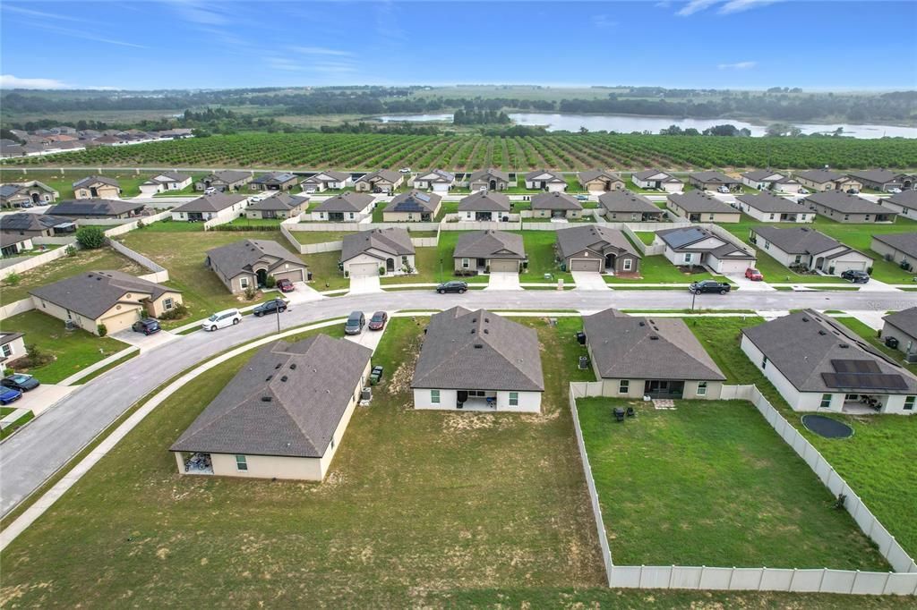 На продажу: $255,000 (3 спален, 2 ванн, 1563 Квадратных фут)