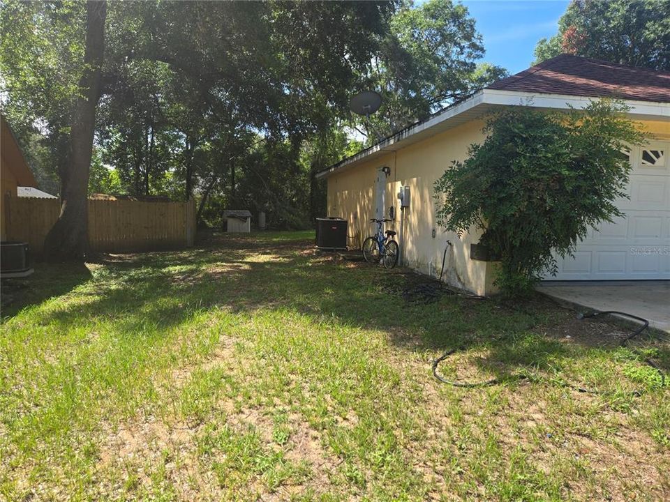 For Sale: $189,900 (3 beds, 2 baths, 1361 Square Feet)