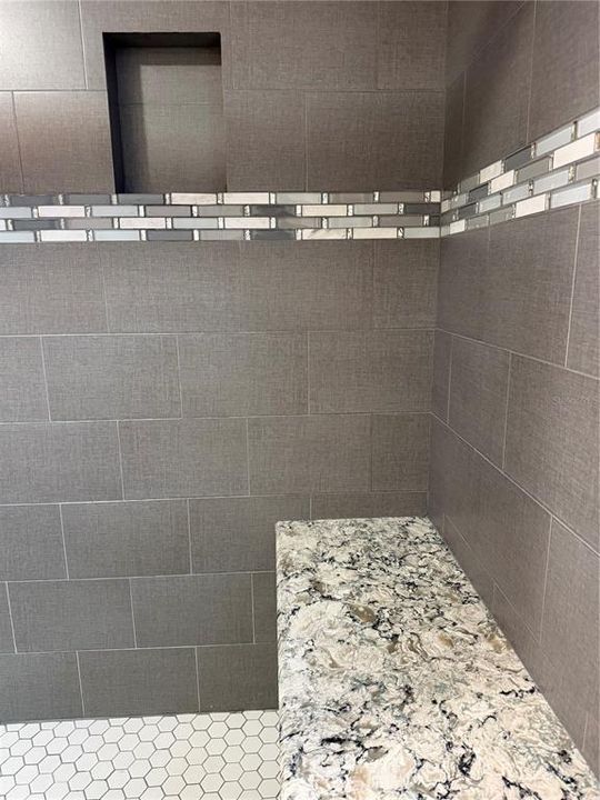 For Rent: $2,500 (2 beds, 2 baths, 1280 Square Feet)