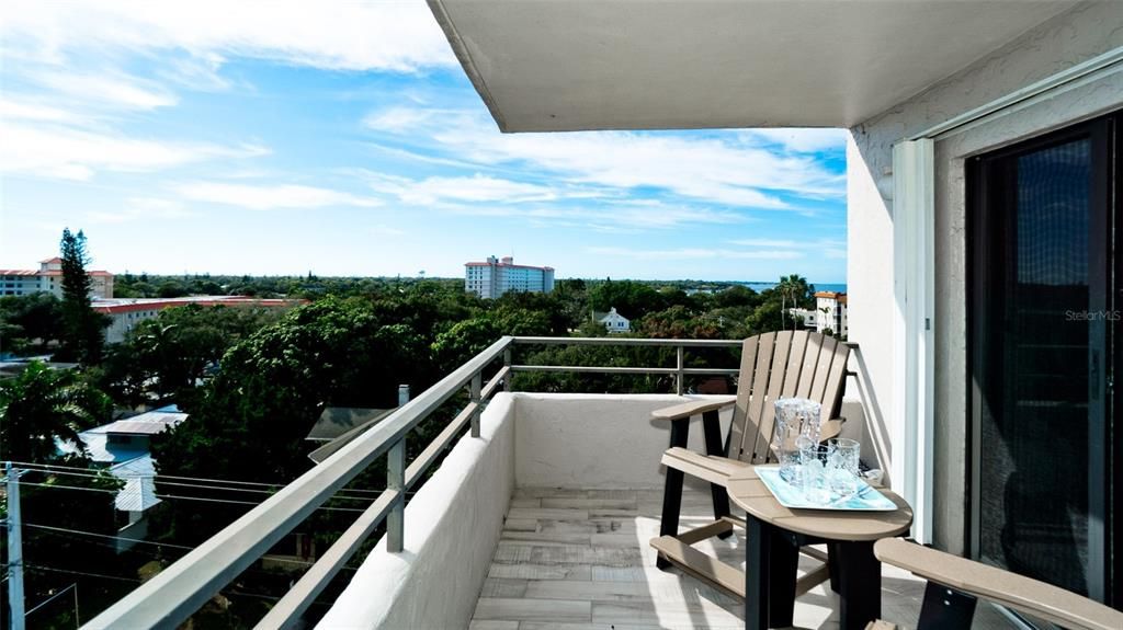 For Rent: $2,500 (2 beds, 2 baths, 1280 Square Feet)