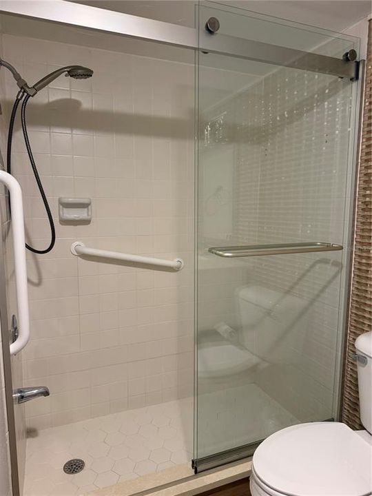 For Rent: $2,500 (2 beds, 2 baths, 1280 Square Feet)