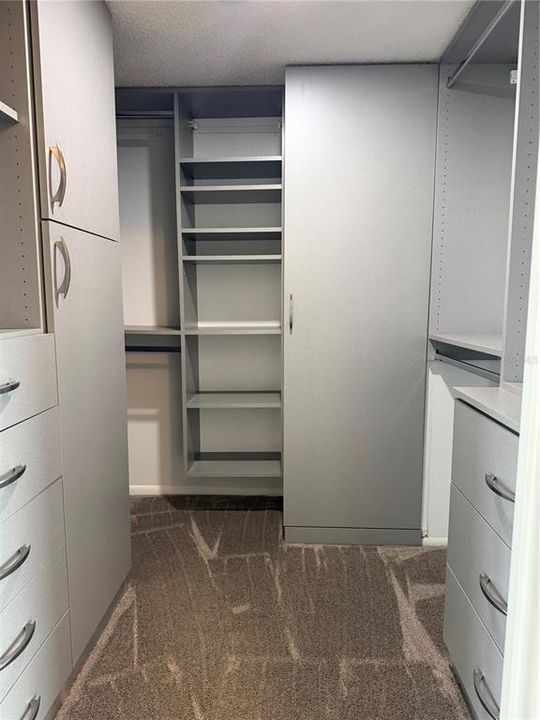For Rent: $2,500 (2 beds, 2 baths, 1280 Square Feet)